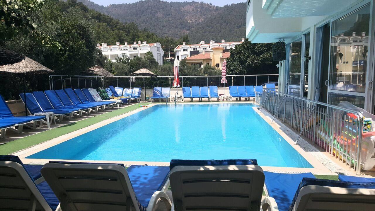 Prestij Apart Hotell İçmeler Eksteriør bilde