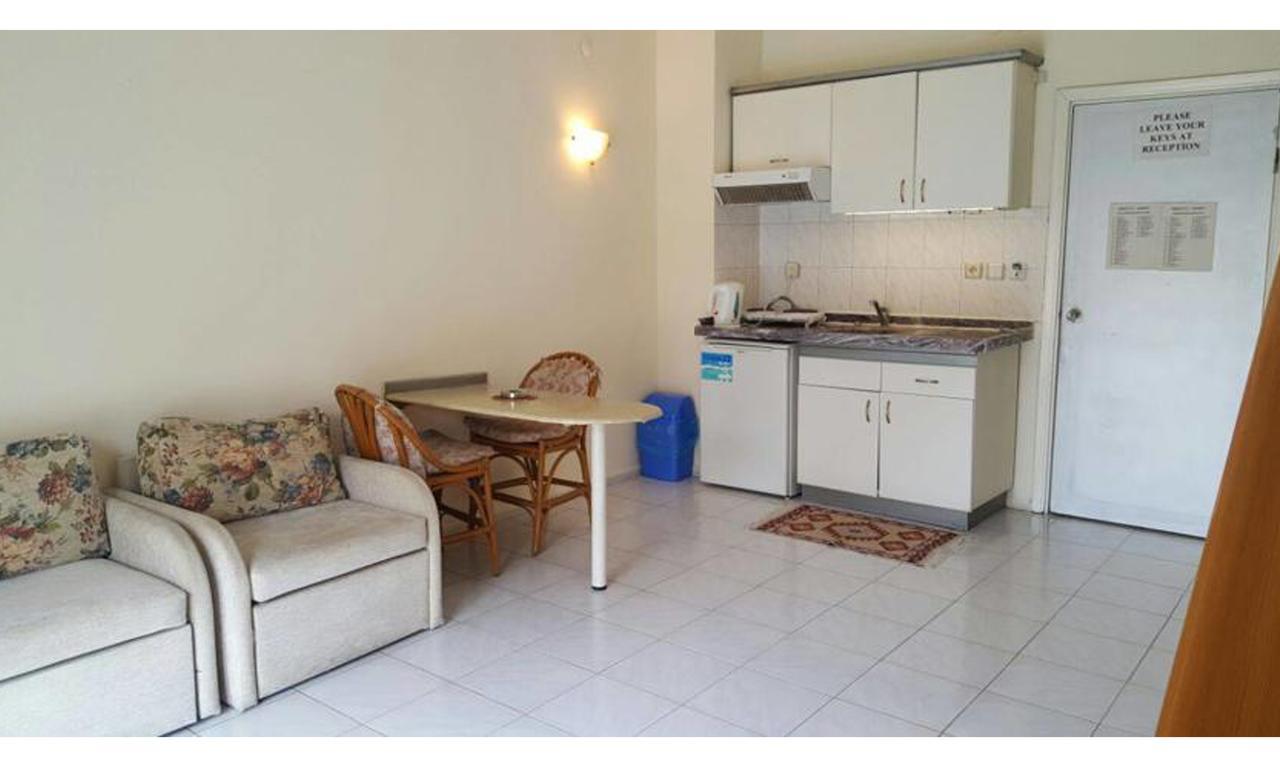 Prestij Apart Hotell İçmeler Eksteriør bilde
